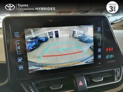 Photo 5 Toyota C-HR  122h Dynamic 2WD E-CVT RC18