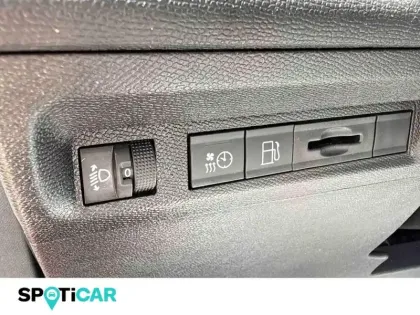 Photo 29 Peugeot 308  SW PHEV 180ch Allure Pack e-EAT8