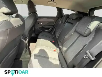 Photo 27 Peugeot 308  SW PHEV 180ch Allure Pack e-EAT8