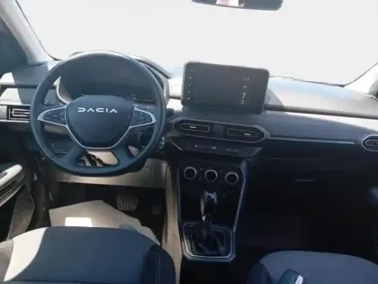 Photo 12 Dacia Jogger  1.6 hybrid 140ch Extreme 7 places -24