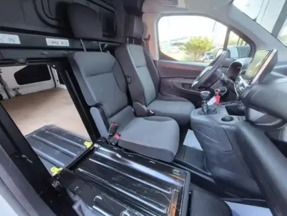 Photo 38 Citroën Berlingo Van III XL 950kg BlueHDi 100 S&S BVM Driver