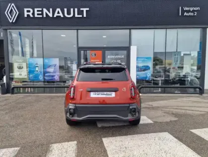 Photo 39 Renault 4 II techno 150 ch autonomie confort
