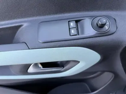 Photo 20 Citroën Berlingo III Taille XL PureTech 110 S&S BVM6 Live