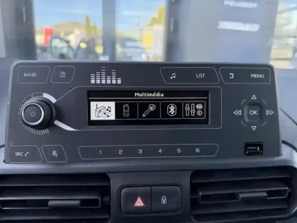Photo 19 Citroën Berlingo III Taille XL PureTech 110 S&S BVM6 Live