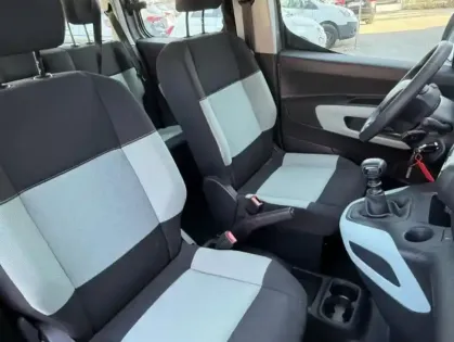 Photo 22 Citroën Berlingo III Taille XL PureTech 110 S&S BVM6 Live