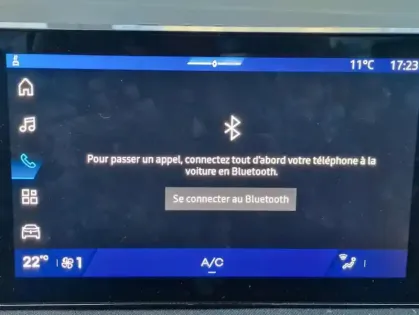 Photo 9 Renault Clio VI techno full hybrid E-Tech 160 ch