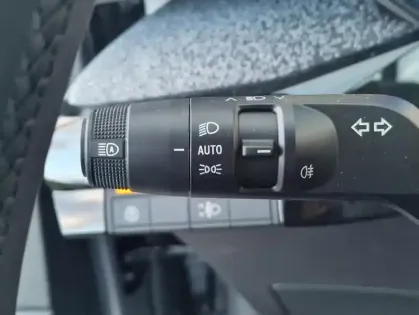 Photo 26 Renault Clio VI techno full hybrid E-Tech 160 ch
