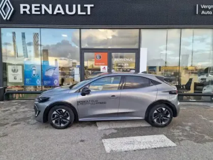 Photo 21 Renault Clio VI techno full hybrid E-Tech 160 ch