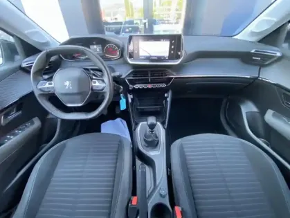 Photo 5 Peugeot 208 II PureTech 100 S&S Style