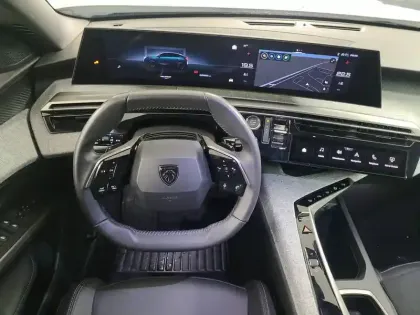 Photo 10 Peugeot 3008  Electrique 210 ch 73 kWh