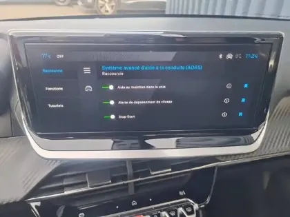 Photo 19 Peugeot 208  Hybrid 100 e-DCS6