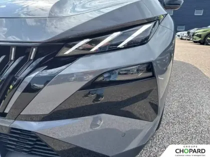 Photo 24 Peugeot 408  Hybrid 145 e-DCS6