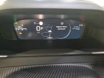 Photo 34 Peugeot 2008  Hybrid 145 e-DCS6