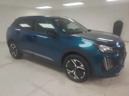 Photo 8 Peugeot 2008  Hybrid 145 e-DCS6