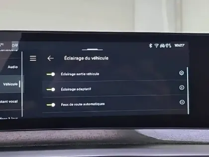 Photo 29 Peugeot 3008  Electrique 210 ch 73 kWh
