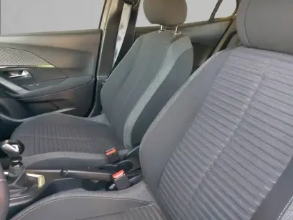 Photo 10 Peugeot 2008  PureTech 100 S&S BVM6