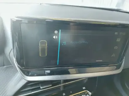 Photo 17 Peugeot 2008  PureTech 100 S&S BVM6