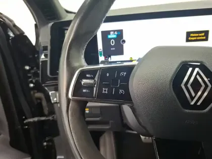 Photo 32 Renault Austral  E-Tech hybrid 200