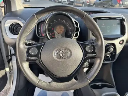 Photo 25 Toyota Aygo  Pro 1.0 VVT-i