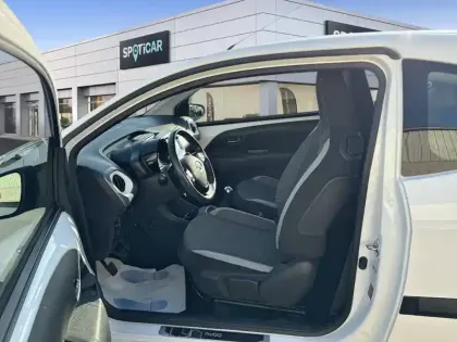 Photo 18 Toyota Aygo  Pro 1.0 VVT-i