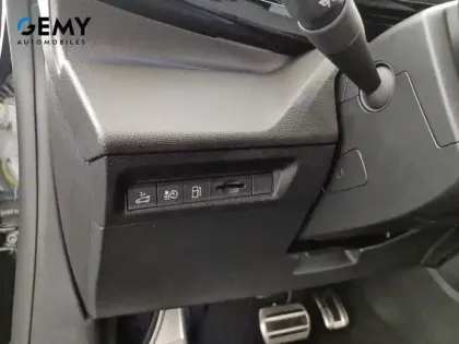 Photo 16 Peugeot 308  SW PHEV 225 e-EAT8