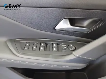 Photo 15 Peugeot 308  SW PHEV 225 e-EAT8