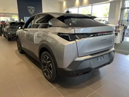 Photo 6 Peugeot 3008  Hybrid 145 e-DCS6