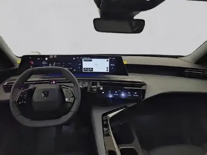 Photo 7 Peugeot 5008  Hybrid 145 ch e-DCS6