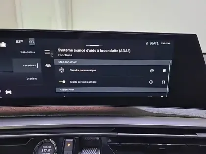 Photo 20 Peugeot 3008  Electrique 210 ch 73 kWh
