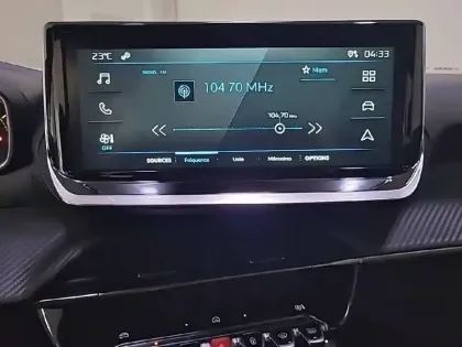 Photo 18 Peugeot 2008  Hybrid 110 e-DCS6