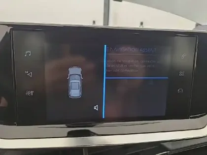 Photo 46 Peugeot 2008  PureTech 100 S&S BVM6