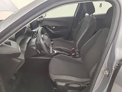 Photo 38 Peugeot 2008  PureTech 100 S&S BVM6