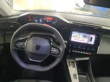 Photo 9 Peugeot 308  Hybrid 145 e-DCS6