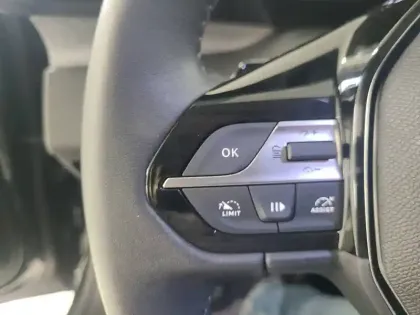 Photo 19 Peugeot 308  Hybrid 145 e-DCS6