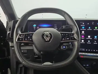 Photo 34 Renault Austral  E-Tech hybrid 200