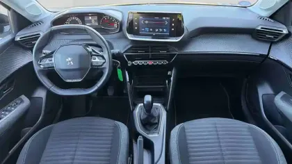 Photo 19 Peugeot 208  PureTech 75 S&S BVM5