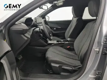 Photo 8 Peugeot 2008  Hybrid 145 e-DCS6