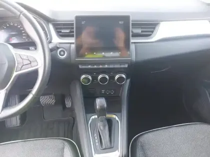 Photo 9 Renault Captur  TCe 140 EDC - 21