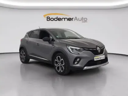 Photo 15 Renault Captur  E-Tech Plug-in 160 - 21