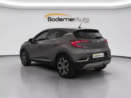 Photo 11 Renault Captur  E-Tech Plug-in 160 - 21
