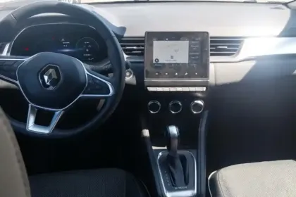 Photo 8 Renault Captur  E-Tech Plug-in 160 - 21
