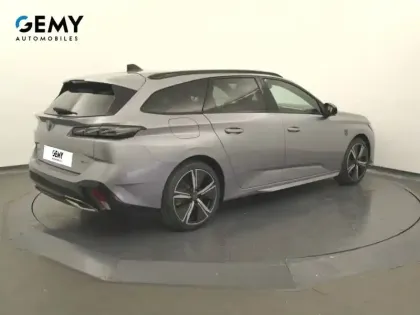 Photo 17 Peugeot 308  SW PHEV 225 e-EAT8