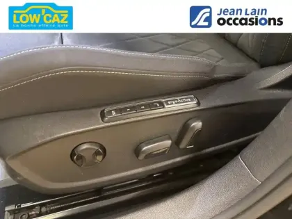 Photo 18 Volkswagen Golf  1.5 eTSI 110 DSG7