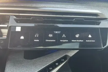Photo 21 Peugeot 5008  Hybrid 145 ch e-DCS6