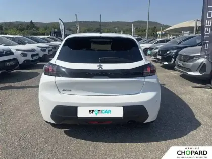Photo 27 Peugeot 208  PureTech 100 S&S BVM6