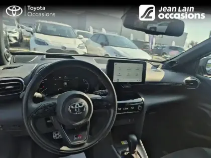 Photo 17 Toyota Yaris  Cross Hybride 116h 2WD