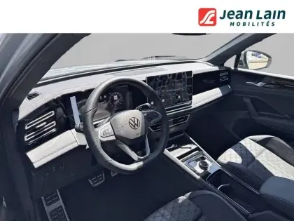 Photo 10 Volkswagen Tiguan  1.5 eTSI 150ch DSG7