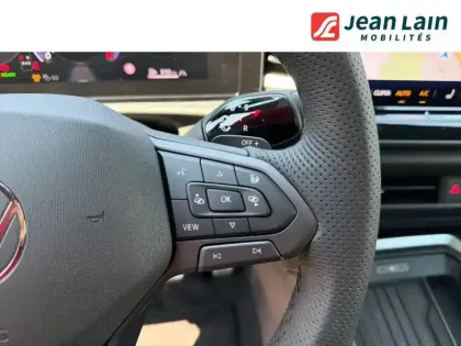 Photo 11 Volkswagen T-roc  1.5 eTSI Hybrid 150 ch DSG7