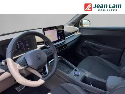 Photo 10 Volkswagen T-roc  1.5 eTSI Hybrid 150 ch DSG7