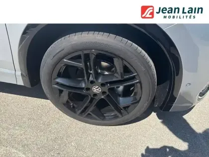 Photo 8 Volkswagen Tiguan  1.5 eTSI 150ch DSG7